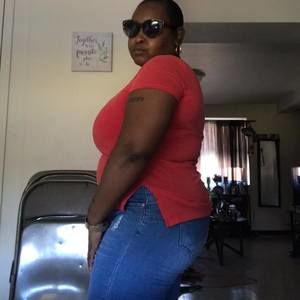 Meet your Posher, Cecelia